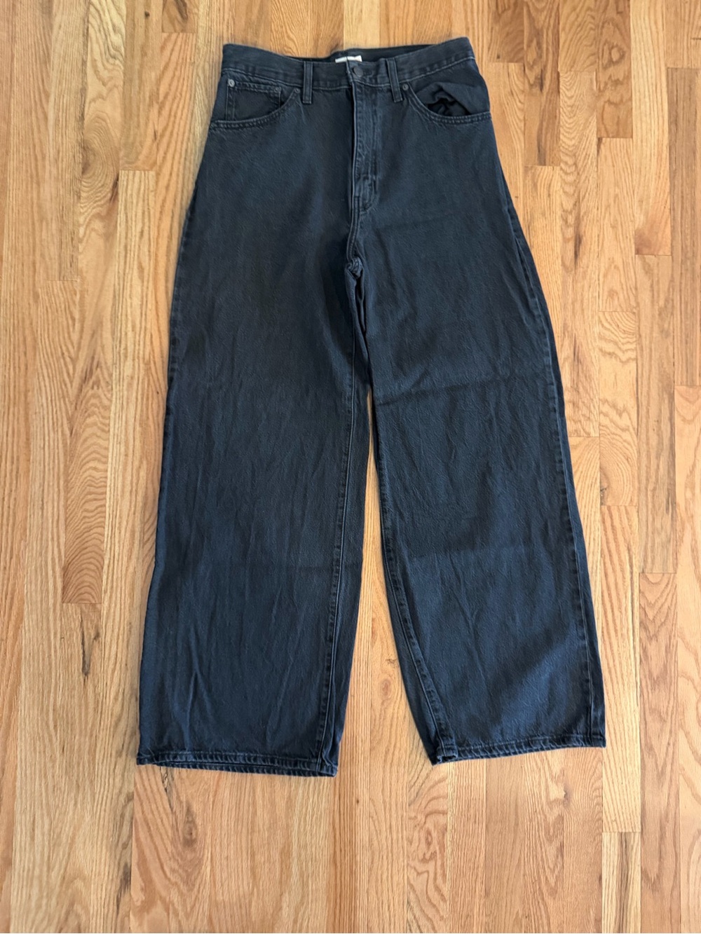 Levi's Baggy Cinch High-Rise Wide Leg Jeans in Black